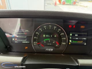 Volvo 750 - Image 7