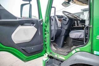 Volvo FE 300-6x2 - Image 8