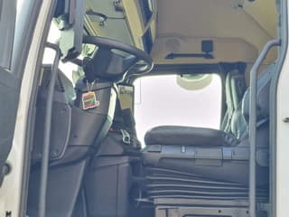 Mercedes-Benz 2545 6x2*4 - Box with sidedoors - Loadlift - Steering axle - Full air - Camera - Image 13