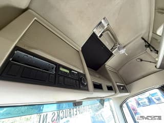 Volvo FH460 - Image 11