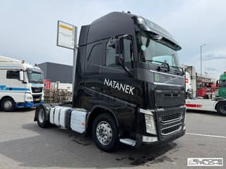 Volvo 500 - Image 6