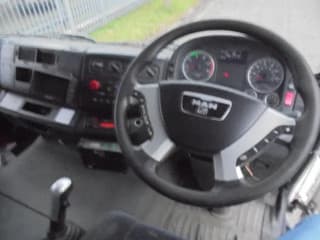 MAN 26.400 6X4 Manual - Image 13