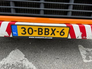 Volvo 500 8X2 - EURO 5 + LIFT/STEERING AXLE - Image 17