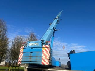 Grove Mobile Crane - Image 3