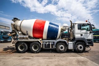 MAN 32 360 BB+ LIEBHERR 9m3 - Image 3