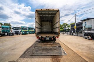 Renault MIDLUM 270 DXI (14T.)+DHOLLANDIA - Image 8