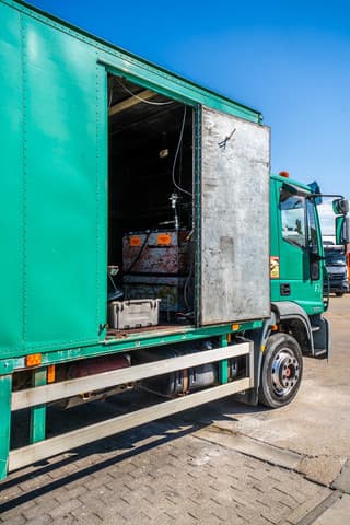 Iveco 120E18 - Image 13
