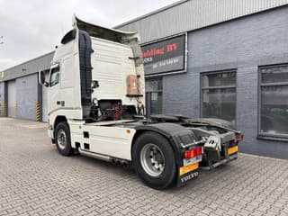 Volvo 12.460 4X2 Globetrotter steel/air retarder - Image 2