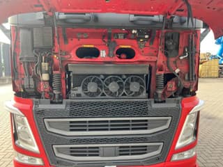 Volvo 13.500 FH 13.500 6x2 Pusher - Image 9