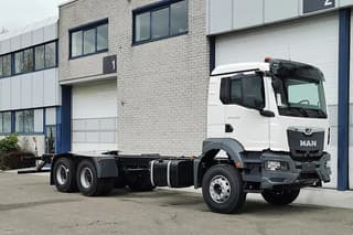 MAN 33.400 BB CH Chassis Cabin (7 units) - Thumbnail 1