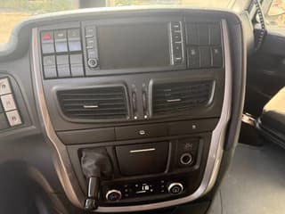 Iveco 420 661161 KM, EURO 6 - Image 17