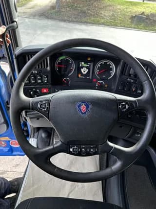 Scania 6x2 Kurzholz LOGLIFT 125 ZT 93 - Image 21