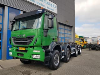 Iveco 450 8x4 Steel Nieuwe Apk/TÜV 430.000 km kettingsyst 30 t - Image 2