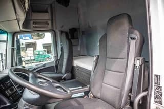 Mercedes-Benz 1844 LS-MP3+E5+VOITH - Image 8