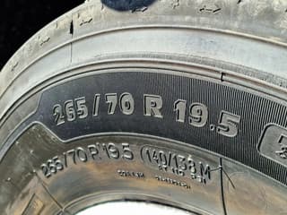 Volvo 4x2 Box truck, loading lift, 12T - Image 37