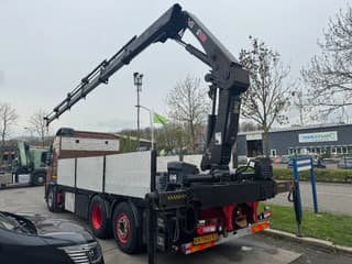 Volvo 6X2 EURO 5 HIAB 211 EP5 + REMOTE CONTROL - Image 3