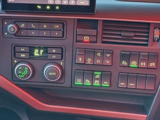 Volvo FH 2025 - 16.780 Aero XL 6x2/4 - New - Full spec - Retarder - I parkcool - Performance - Leather -BUFFL interior afbeelding 31