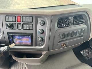 DAF 320 4X2 EURO 6 DHOLLANDIA LIFT BOX - Image 13