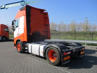 Volvo 500 WITH RETARDER FULL AIR - Image 3
