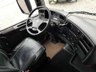 Scania R420 8x2 HIAB 800E-7 Hipro 80 ton/meter Winch Retarder - Image 18