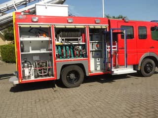 Mercedes-Benz 1326 FIRE TRUCK - Image 2