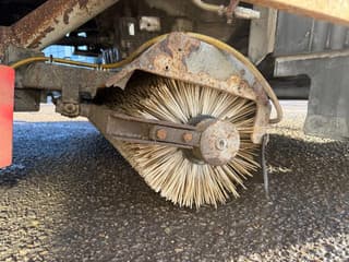 Scania P 2000 - P94-220 4X2 SWEEPER / VEEGMACHINE afbeelding 7