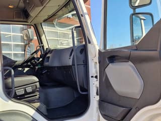 Renault 12.250 4x2 - Box - Loadlift 1.500 KG - A/C - Euro 6 - Automatic - Camera system - Image 29