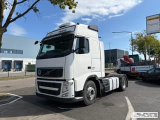 Volvo 420 - Thumbnail 1
