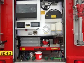 MAN 15.250 FIRE TRUCK,2000 LITER TANK, FOAM TANK, AIRCO - Image 9