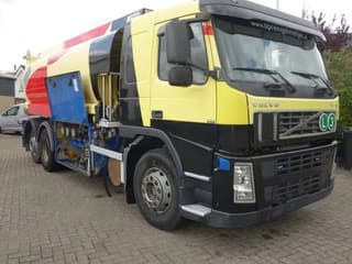 Volvo 18500liter tank,AIRCO,MANUAL GEARBOX - Image 12