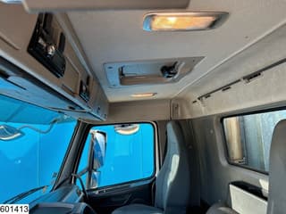 Volvo FM 370 6X2, EURO 5, Palfinger, Remote - Image 8
