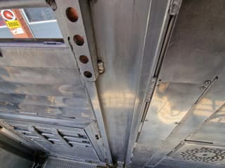 DAF 530 4x2 - Livestock Menke + 2018 Menke trailer 2 deck - Water + Ventilation - Lifting roof - Image 39