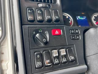Scania R490 8X2 EURO 6 + EFFER 1750/4S + REMOTE - Image 30