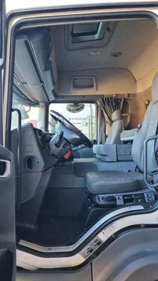 Scania P360 4X2 Fleisch Rohrbahnen Carrier Vector 1550 - Image 27