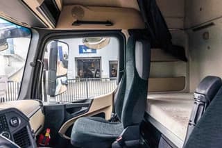 Mercedes-Benz 1845 LS+HYDR - Image 16