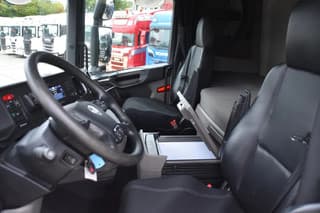 Scania S410 NGS 4x2EB MEGA 95 cm or 103 cm driving height - RETARDER - 803 TKM - FULL AIR - PARK. AIRCO - LEATHER SEATS - 2 x FUEL TANKS - TOP CONDITION - - Image 5