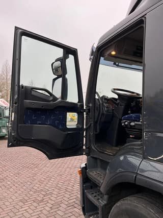 Iveco 190 S/7,5 - Image 16