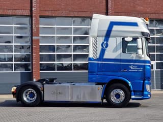 DAF SuperSpaceCab 4x2 - ADR/VLG - Leather - Alloy wheels - Image 8
