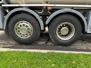 Scania P400 6X2 - EURO 5 + 3 CAMBER + LIFTING AXLE - Image 5