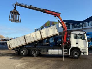 MAN TGA 2006 - 26.350 6X2 KIPPER + PALFINGER PK16502 + REMOTE CONTROL afbeelding 3