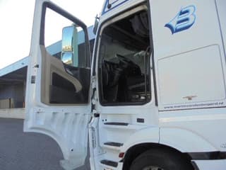 Mercedes-Benz 1842 LS NL TRUCK - Image 9