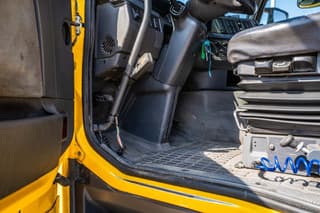 Volvo 400+E5+HYDR. - Image 9