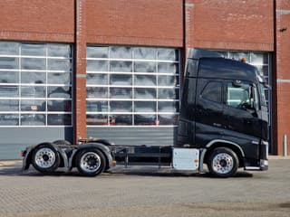 Volvo 13.540 Globetrotter 6x2 - Full air - VEB+ - Led - Image 8