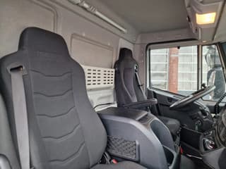 Iveco Eurocargo 2017 - 4x2 Box - 250 PS - Zepro Loadlift - Low KM - Euro 6 - Air suspension afbeelding 19