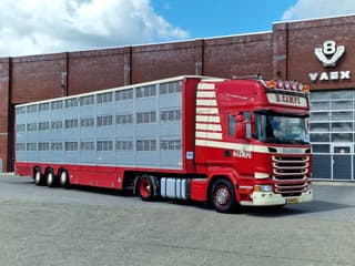 Scania R450 + 3 deck livestock - Water &Ventilation - Loadlift - - Image 2