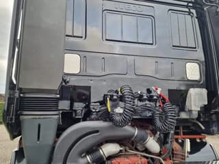 Iveco 440E52T - 520 V8 - Retarder - ZF16 manual gearbox - Oldtimer - Clean chassis - - Image 16