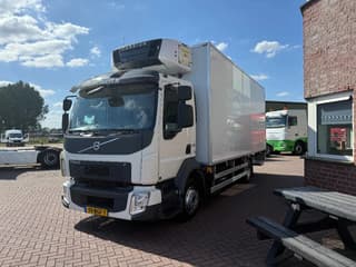 Volvo FL210 4X2 Kuhlkoffer mit Carrier Supra 550 / LBW / AHK - Image 2