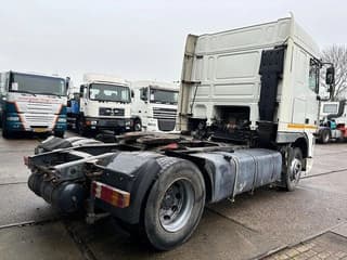 DAF XF SPACECAB (EURO 3 / ZF16 MANUAL GEARBOX / ZF-INTARDER / AIRCONDITIONING / 870 LITER DIESELTANK) - Image 3
