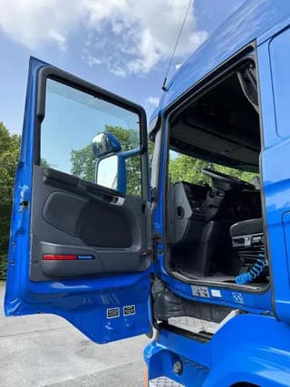 Scania R490 Highline Standard Intarder Alcoa dt. LKW E6 - Image 9