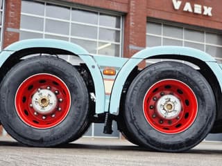 Scania R620 Topline 8x4 - Retarder - Full air - Custom interior - Show truck - HUB reduction - Image 13